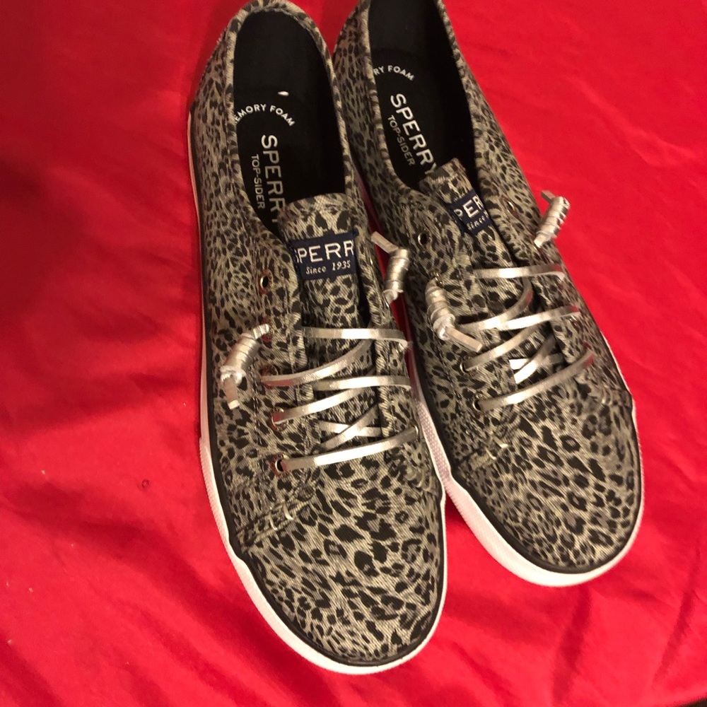 Brand new sperry tennis